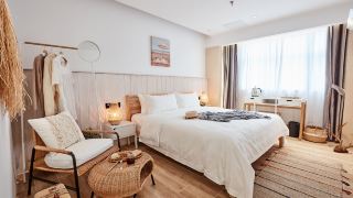 daily-hotel-guangzhou-xiajiao-metro-station-shaxi-international-hotel-supplies-city