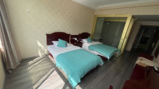 nanka-zhaxi-business-hotel
