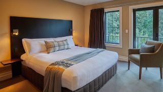 platinum-queenstown-luxury-villas