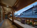 li-jiang-bai-mao-designer-mei-su