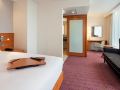 hampton-by-hilton-london-waterloo