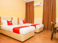 oyo-90169-the-grand-hotel-2