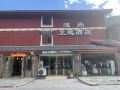 meet-the-theme-hotel