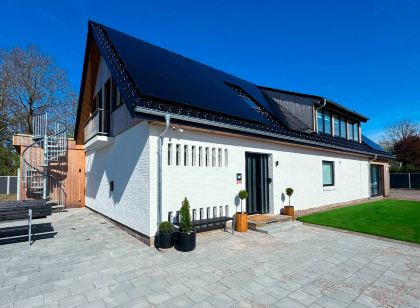 Cozy 4 pers. house with free parking in Odense