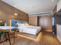mrwu-and-hotel