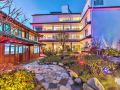 floral-hotel-lijiang-old-town-zangyuan-lakeside-garden