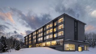 higashiyama-niseko-village-a-ritz-carlton-reserve