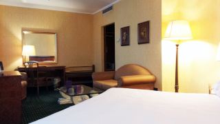 tower-genova-airport-hotel-and-conference-center