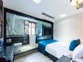 new-beacon-art-deluxe-hotel