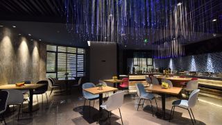 parkgeun-hotel-shenzhen-luohu-port-international-trade-store