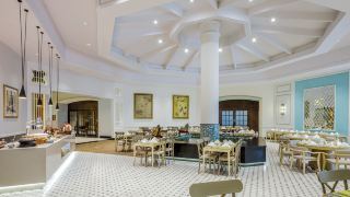 paradox-singapore-merchant-court-at-clarke-quay