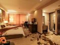 poly-hotel
