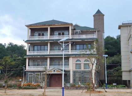 美女島梅園民宿