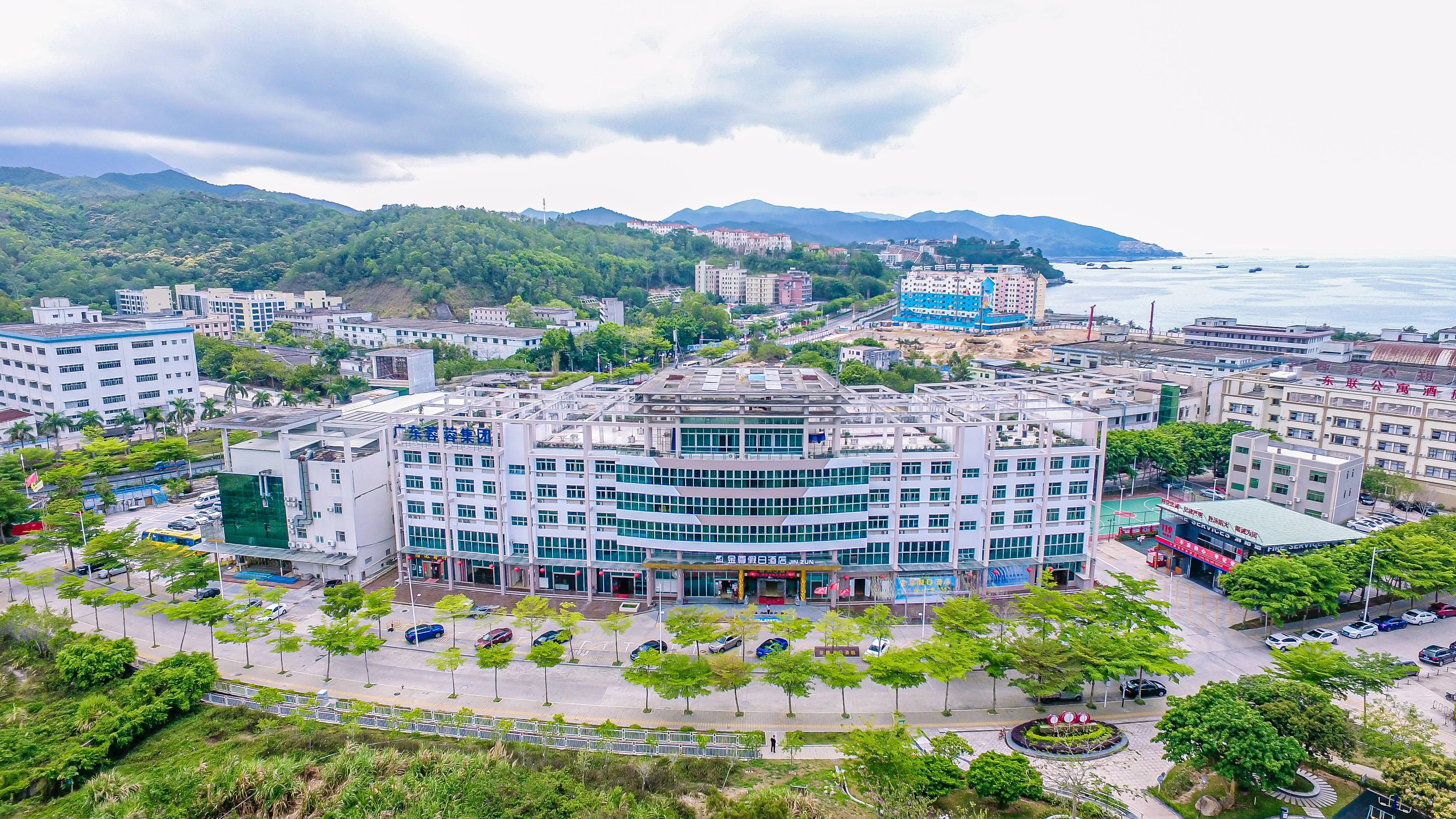 hotel overview picture