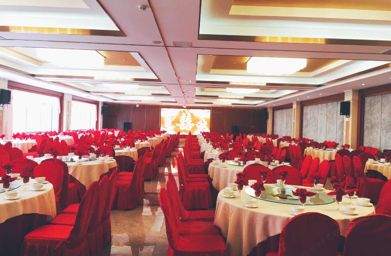 陆良圣邦大酒店(sheng bang hotel)