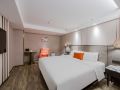 yitel-premium-shanghai-people-s-square-nanjing-road-pedestrian-street-shop