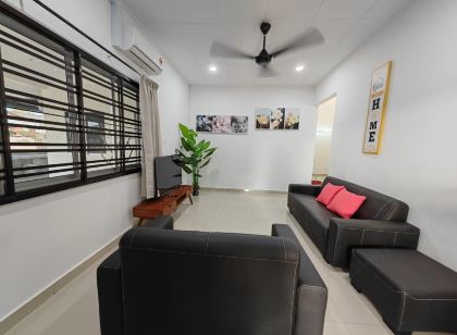 Favourite Homestay Melaka - 8Pax,4Br,4Bath