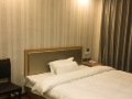 oyo-zhuji-hi-wave-hotel