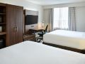 holiday-inn-express-toronto-downtown-an-ihg-hotel