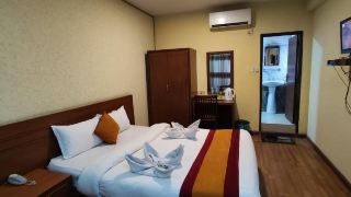 royal-kings-hotel