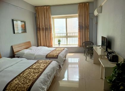 Yiju Hotel (Erqi Square)