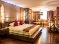 rose-garden-hotel
