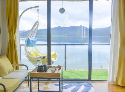 Lugu Lake Yuejian Lake View Inn