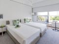 hotel-stage