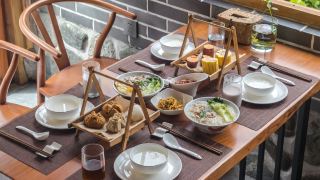 floral-luxury-tea-house-nanjing-tulou