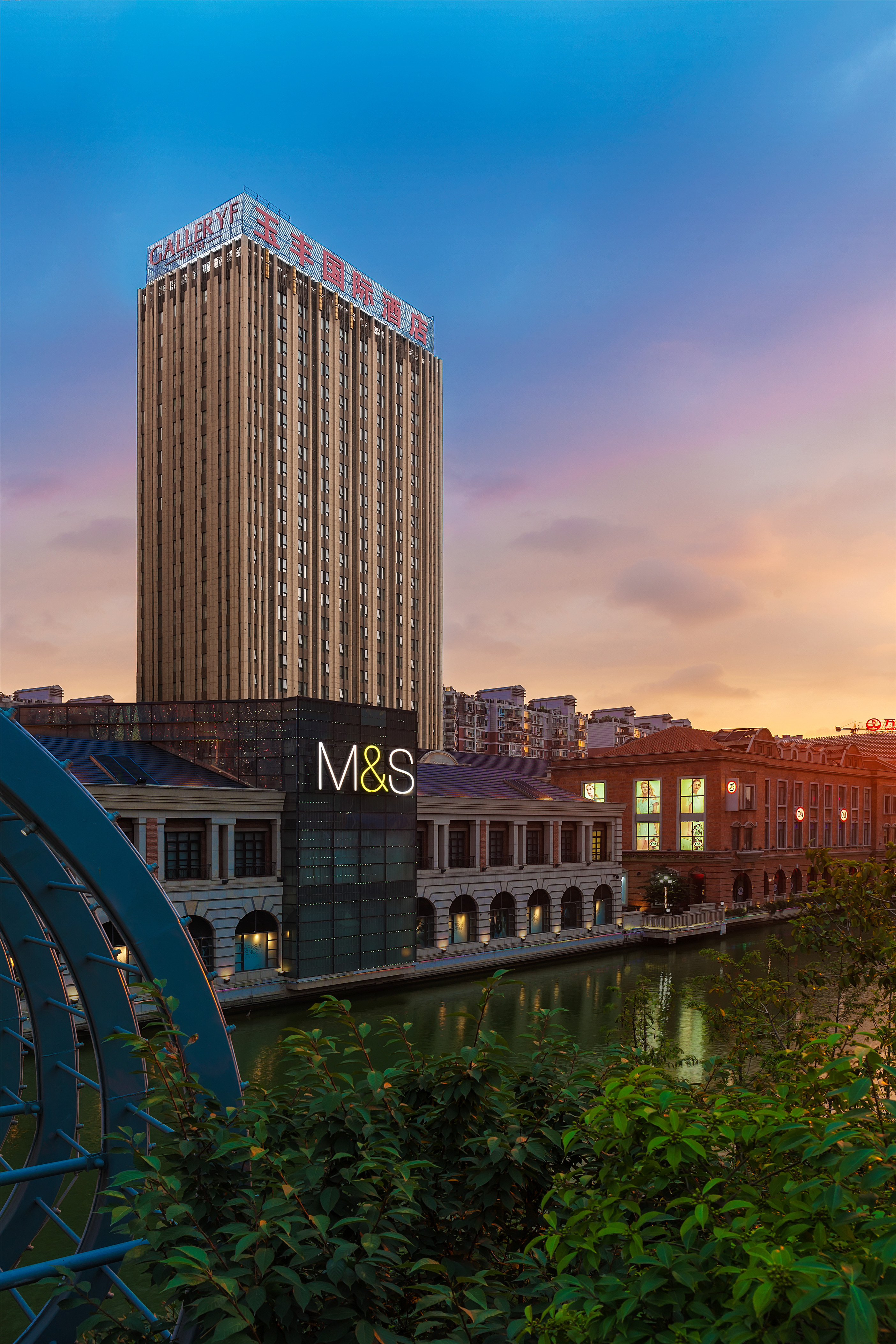 hotel overview picture