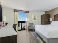 four-points-by-sheraton-san-diego-downtown-little-italy