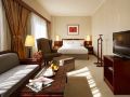 howard-plaza-hotel
