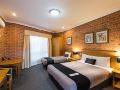 akuna-motor-inn-and-apartments