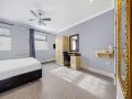 oyo-bostons-manor-hotel