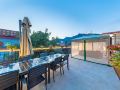 7080-s-guest-house