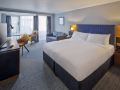 doubletree-by-hilton-manchester-airport