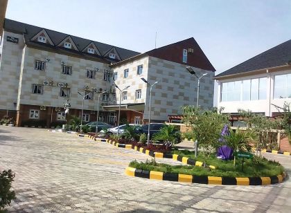 Forever Hotel & Suites