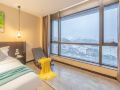 circle-art-hotel