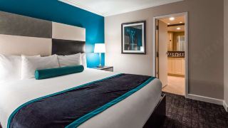 best-western-plus-casino-royale-center-strip