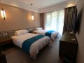 hangzhou-guanhai-listening-to-tao-guesthouse