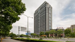 jiaxing-nanhu-lake-yaohan-atour-hotel
