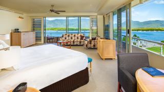 pullman-reef-hotel-casino