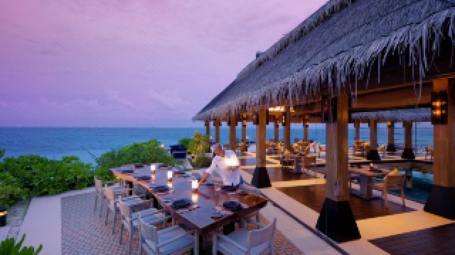 grand-park-kodhipparu-maldives