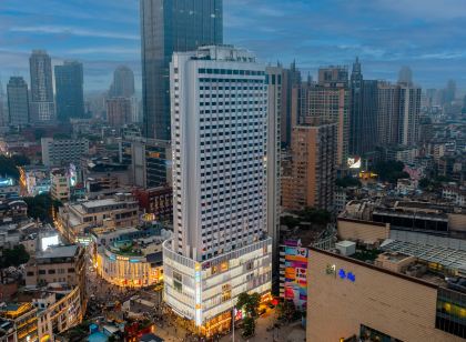 Gionee Light Guangzhou Beijing Road Pedestrian Street