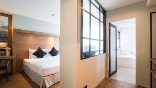 sunshine-hip-hotel