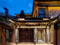lijiang-xingzhi-designer-sightseeing-resort-courtyard