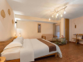 pusu-xidu-hotel-xi-an-bell-and-drum-tower