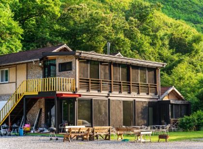 가평 나비잠 펜션