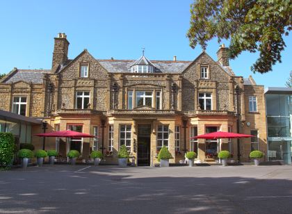 Lanes Hotel