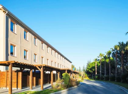 Logis Hôtel de Port d'Alon - St Cyr Sur Mer